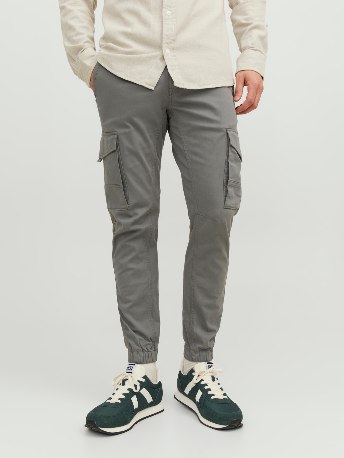 JACK & JONES Paul Lake Cargo loose fit, heren cargo broek, saliegroen