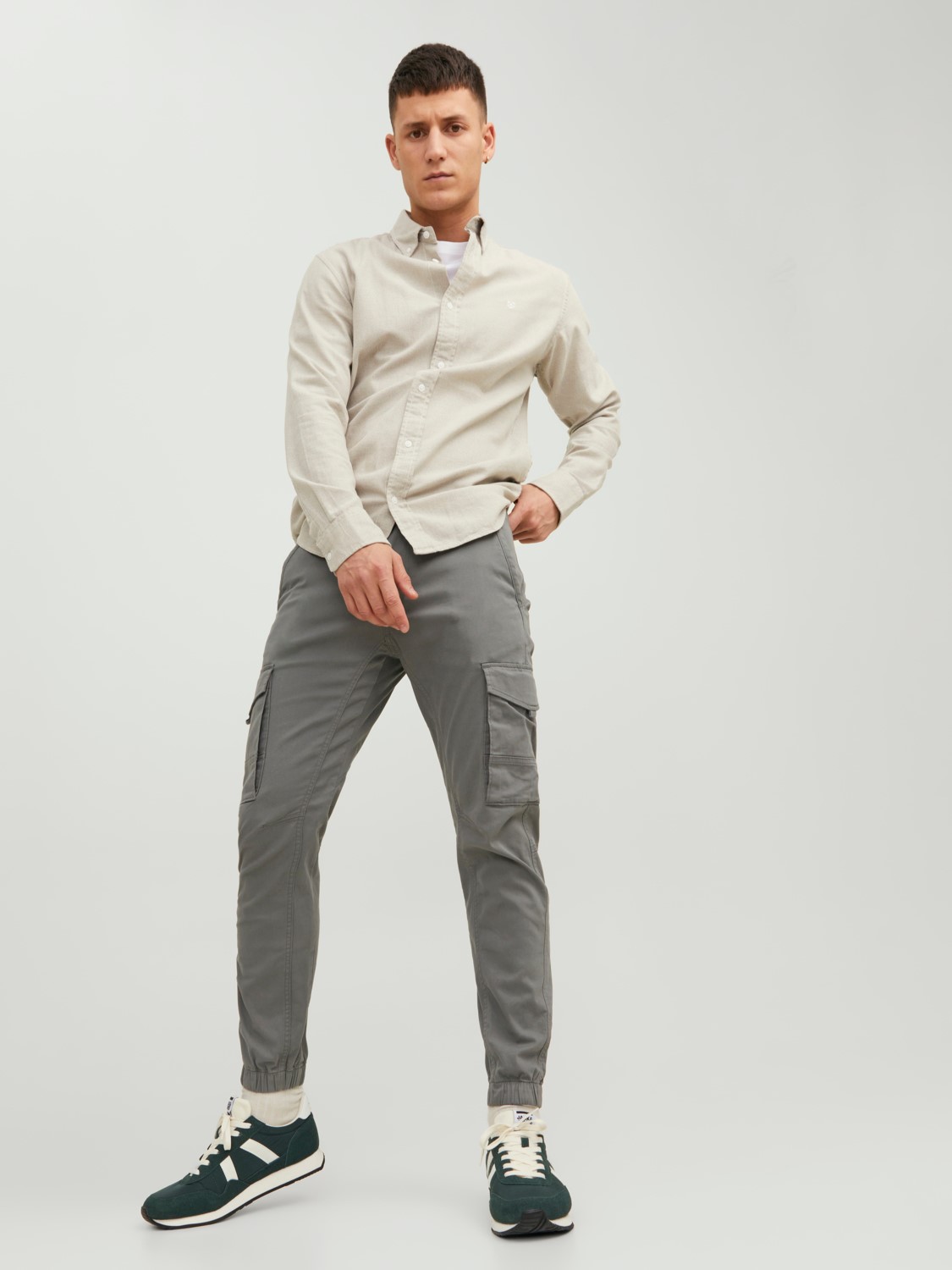 JACK & JONES Paul Lake Cargo loose fit, heren cargo broek, saliegroen