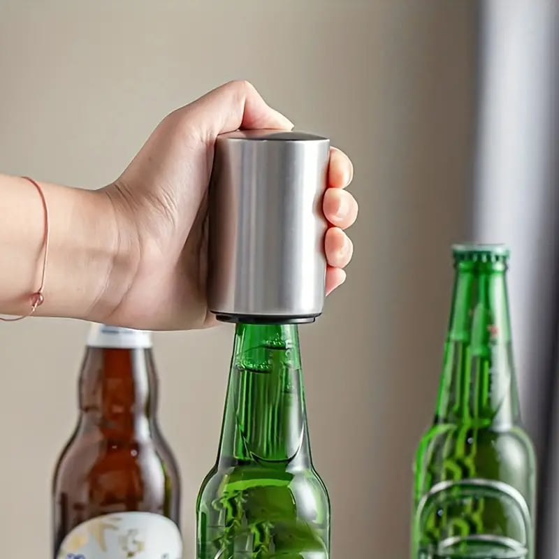 Bier cadeauset, automatische bierflesopener, Many Mornings bier sokken en waterflesclip