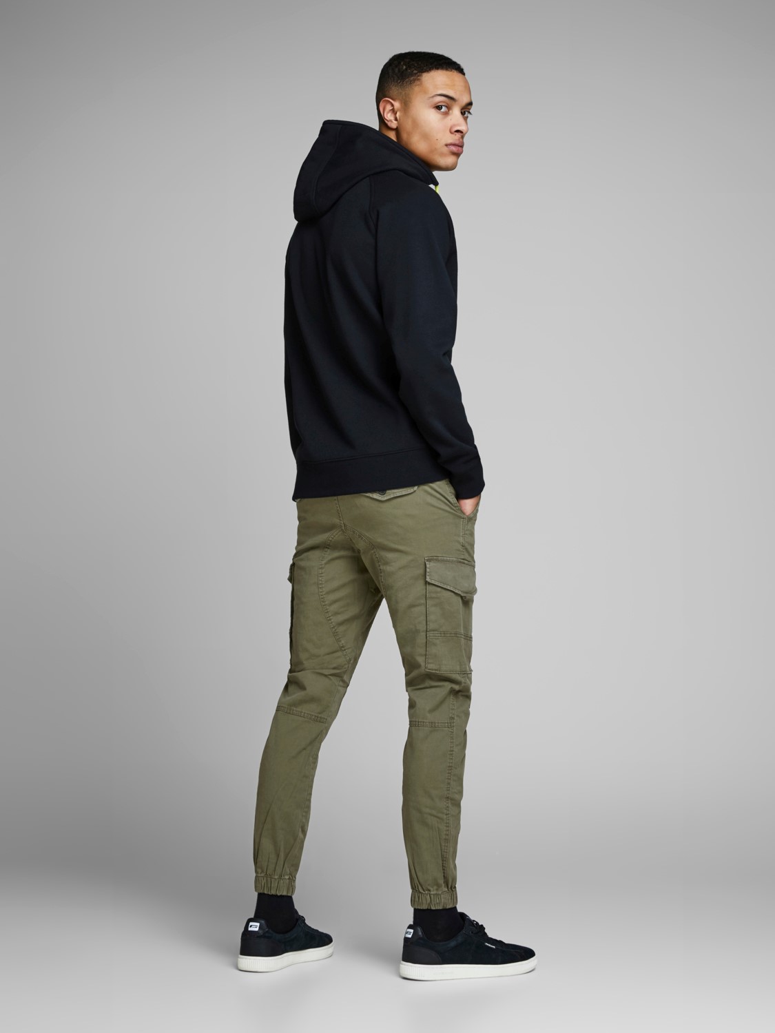 JACK & JONES Paul Lake Cargo loose fit, heren cargo broek, groen