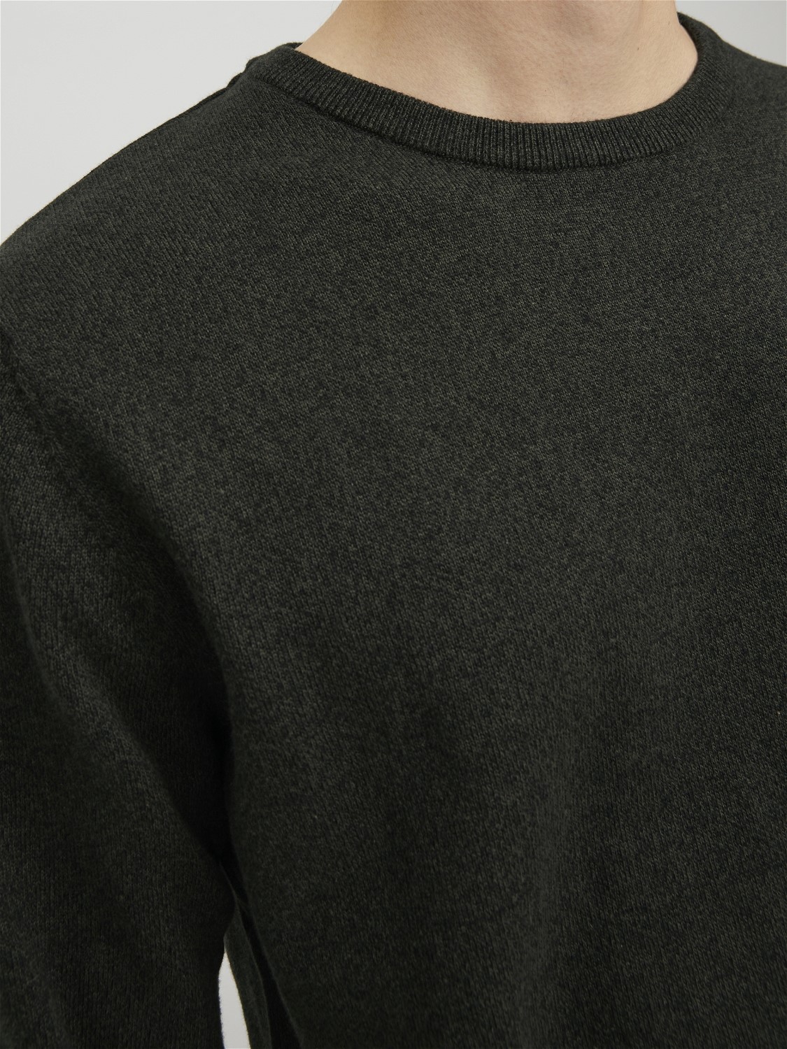 JACK & JONES Basic knit crew neck slim fit, heren pullover katoen met O-hals, groen samen met zwart